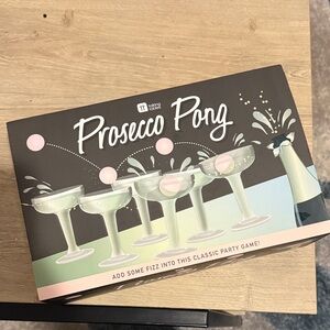 New Prosecco Pong Party Game
